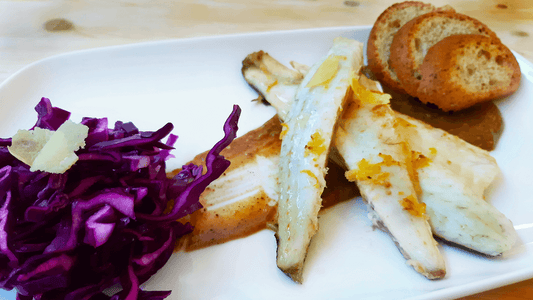 Branzino GOURMET in crema all'aglio nero