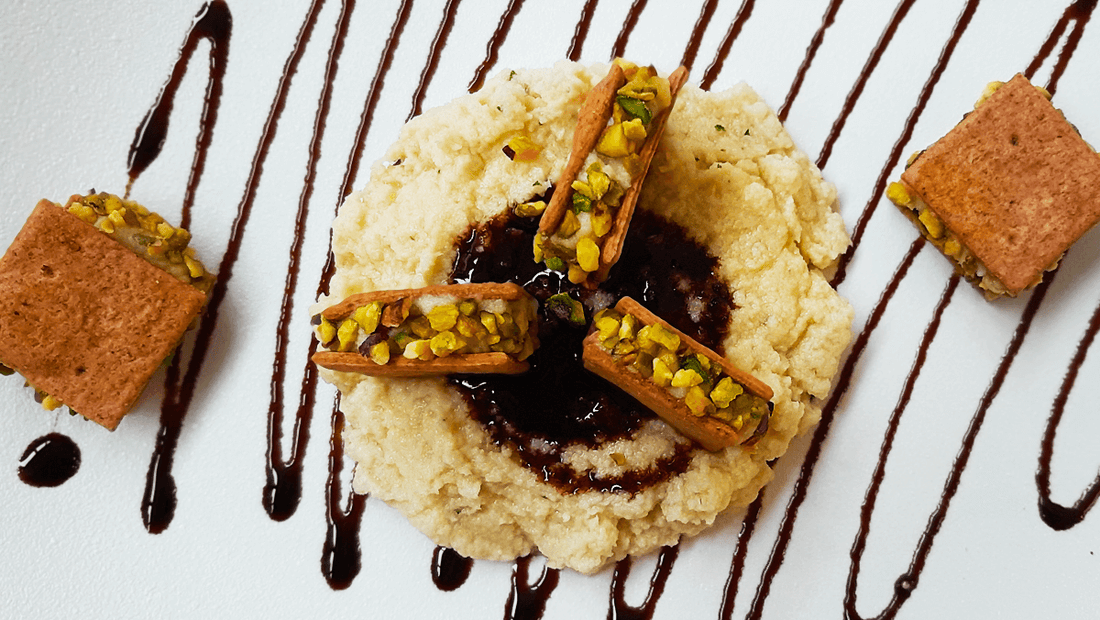 Macarons salati con merluzzo mantecato